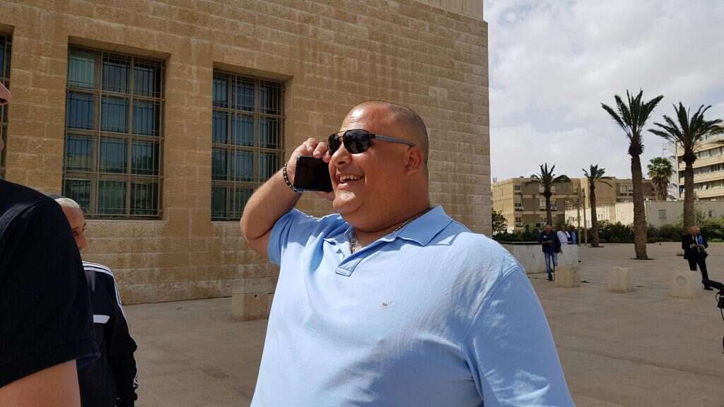 סכסוך שגלש לפסים אישיים. אלון חסן. | דודו גרינשפן