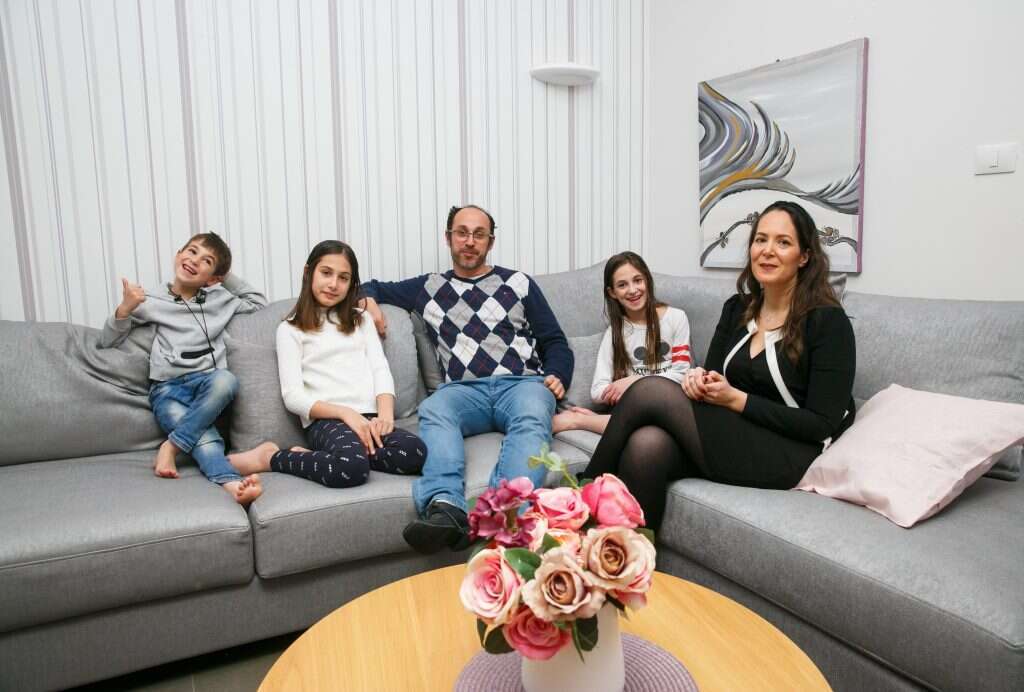 משפחת לשקוביץ. | לירון מולדובן