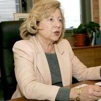 דורית שביט. | יוסי אלוני דורית שביט. | יוסי אלוני