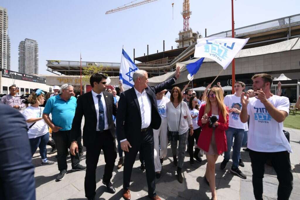 יו''ר כחול לבן בני גנץ באשדוד. | שריה דיאמנט