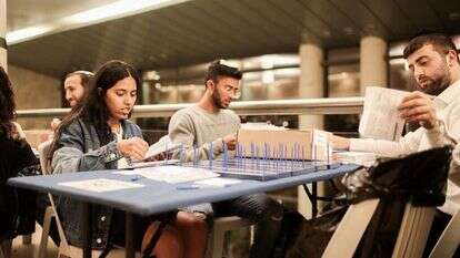 ספירת הקולות בכנסת. | אורן בן חקון ספירת הקולות בכנסת. | אורן בן חקון