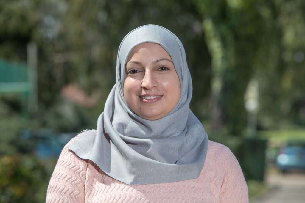 "משפחות לא מצליחות להחזיק מעמד, אז הן שולחות את הנשים לעבוד". אמאני קעדאן. | יוסי אלוני