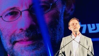 משה פייגלין בנאום הסיום של מערכת הבחירות. | אריאל שנבל משה פייגלין בנאום הסיום של מערכת הבחירות. | אריאל שנבל