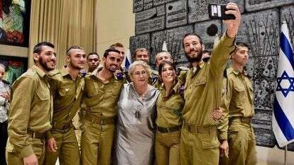 טקס הרמת כוסית לכבוד חיילים בודדים בבית הנשיא, 2019. | תומר רייכמן