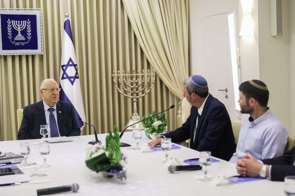 בצלאל סמוטריץ והרב רפי פרץ בבית הנשיא. | נעם ריבקין פנטון, פלאש 90