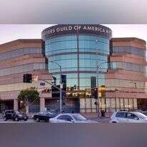 בית גילדת התסריטאים. | שאטרסטוק