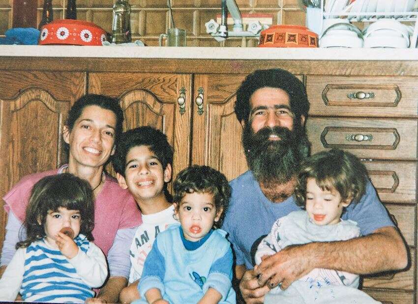 משפחת אדר. | מתוך האוסף המשפחתי