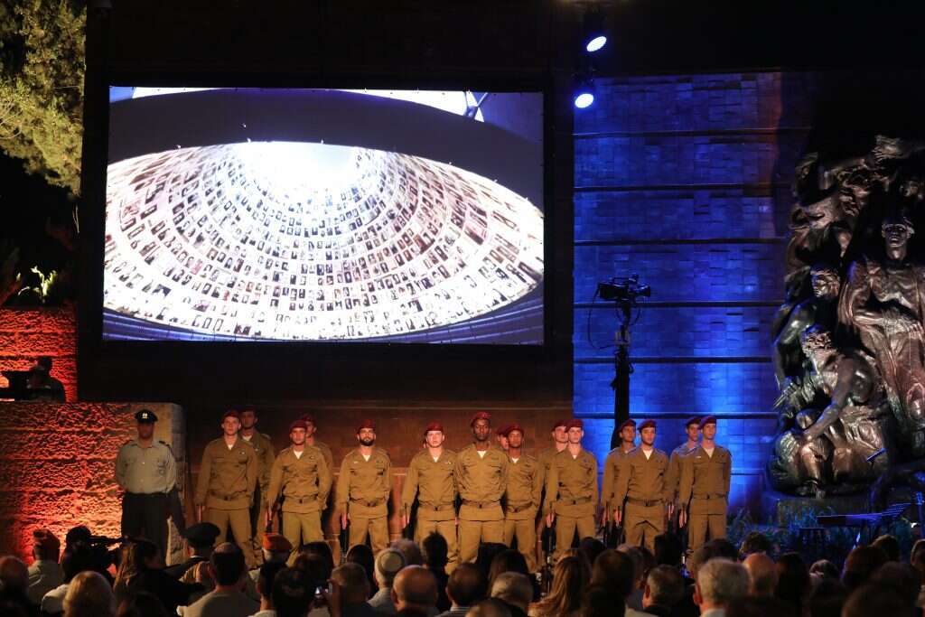 טקס יום השואה ביד ושם. | EPA