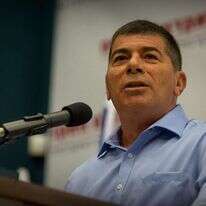 גבי אשכנזי. | אורן בן חקון