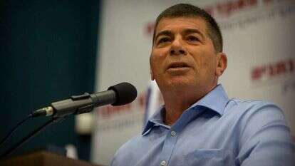 גבי אשכנזי. | אורן בן חקון