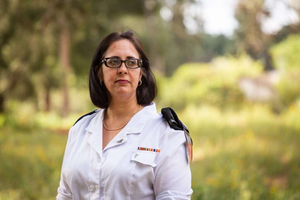 להשיב את הרוגע ולאזן את הזעזוע. הפסיכולוגית רס"ן רוית רובינשטיין. | אבישג שאר-ישוב