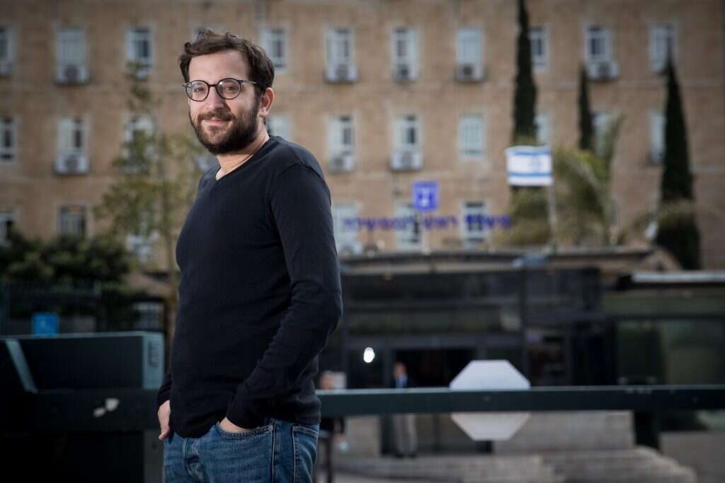 "בל יהא חלקי עמהם". יועץ ראש הממשלה, יונתן אוריך. | יונתן זינדל - פלאש 90