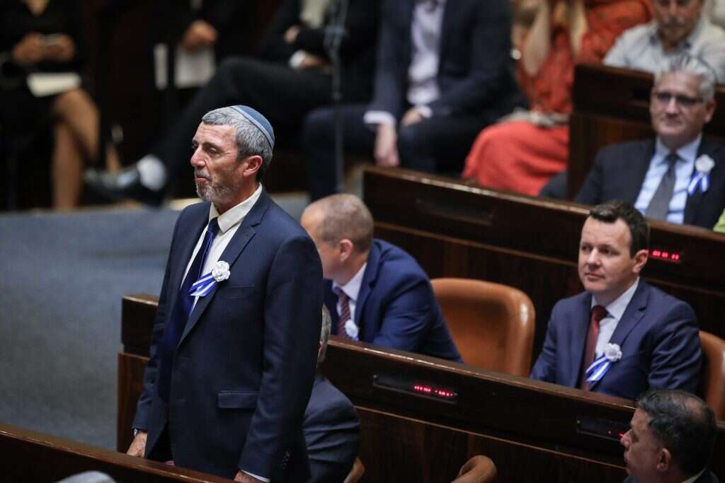 השבעת הרב רפי פרץ לכנסת, השבוע. | נעם ריבקין פנטון, פלאש 90 השבעת הרב רפי פרץ לכנסת, השבוע. | נעם ריבקין פנטון, פלאש 90