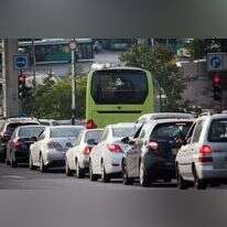 מכורים לרכב פרטי. אילוסטרציה. | יונתן זינדל, פלאש 90