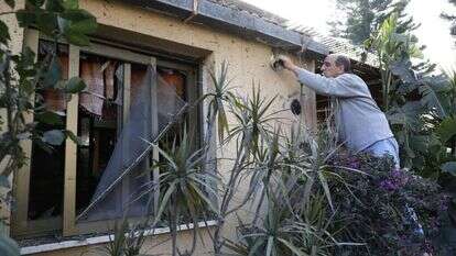 בית שנפגע מרקטה באשקלון. | AFP