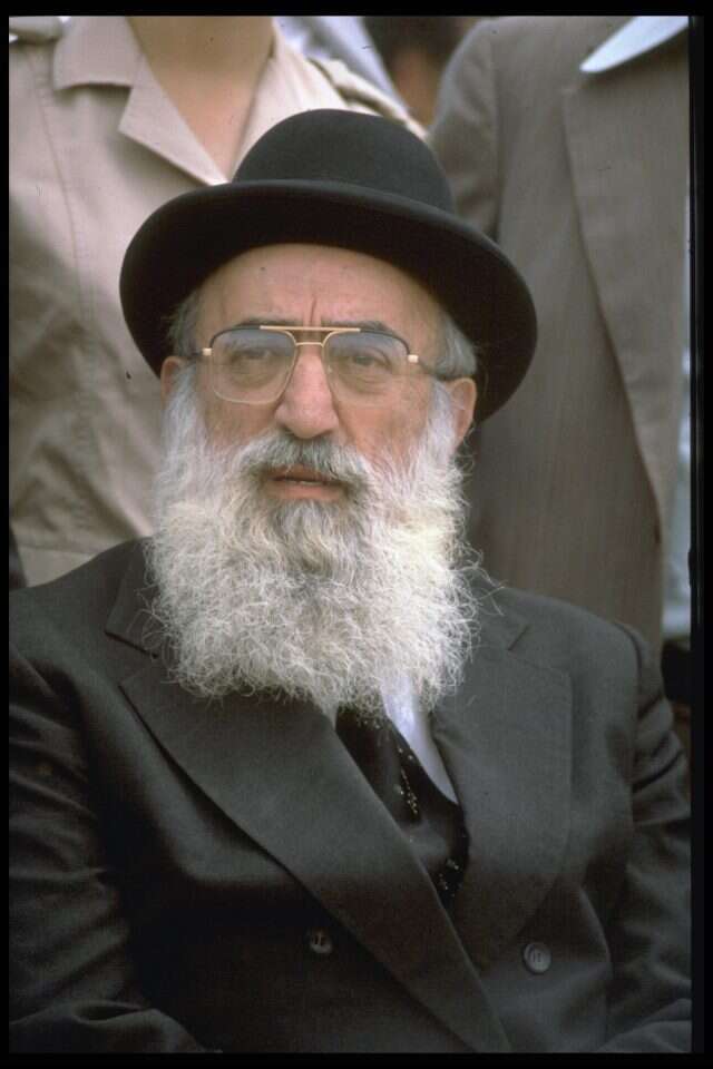 הרב שלמה גורן. | יעקב סער, לע"מ