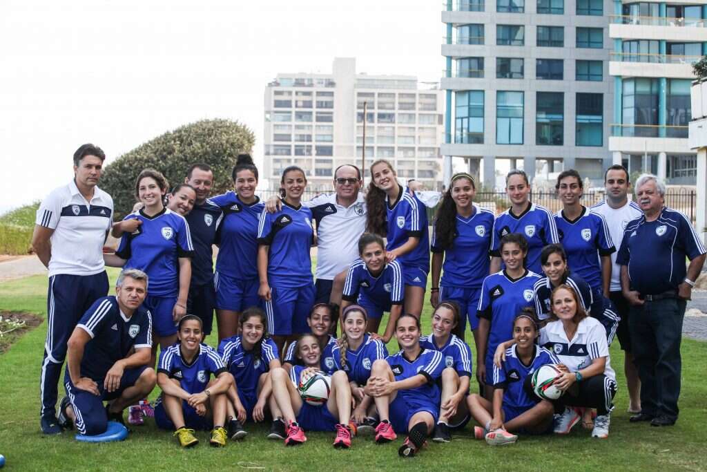 חוויה מרגשת ומשמעותית. נבחרת ישראל לנשים בכדורגל. | אבישג שאר-ישוב