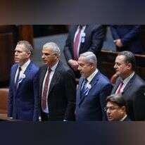 נתניהו וחברי מפלגתו בטקס השבעת הכנסת ה-21. | נעם ריבקין פנטון - פלאש 90