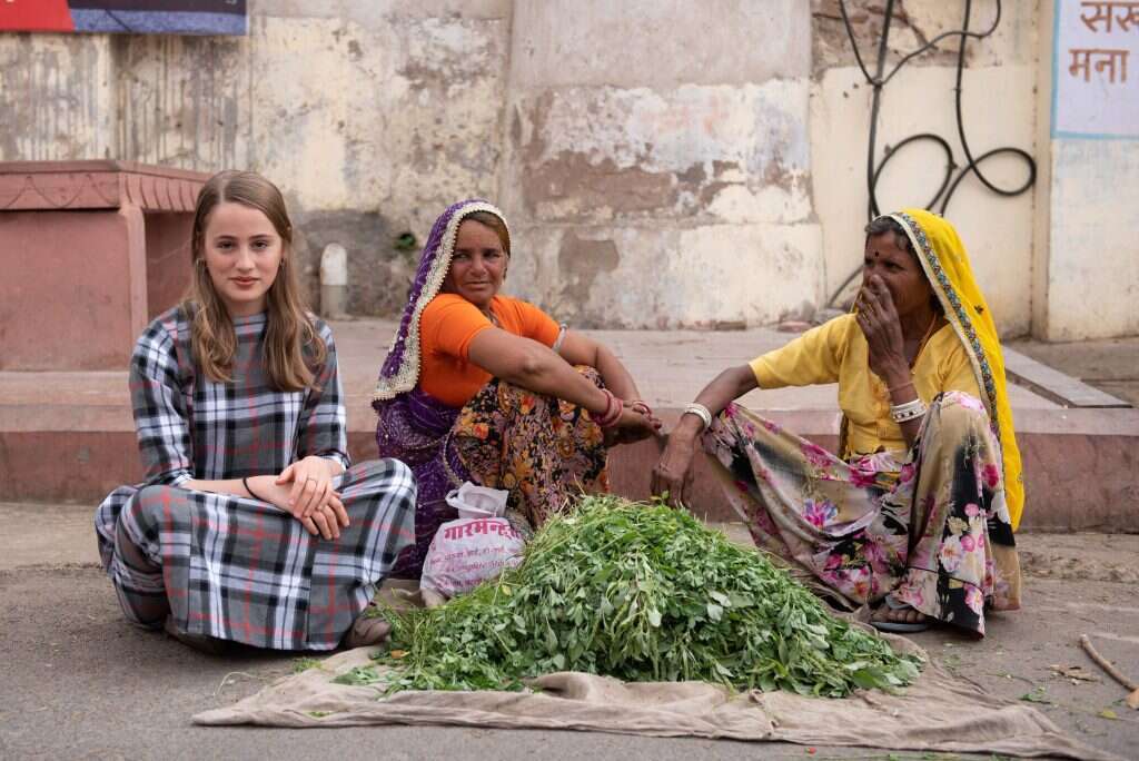 גאולה גולדשטיין בהודו. | אביטל הירש