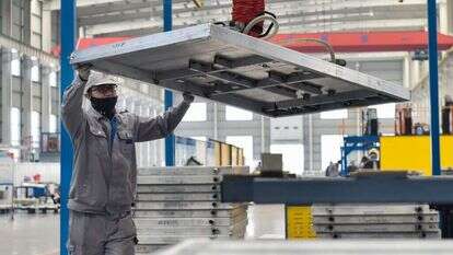 מפעל מתכת בסין, 2019. | AFP