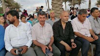 פעיל ה-BDS סאלח חוואג'ה ובכירים ברש"פ בחוף דור