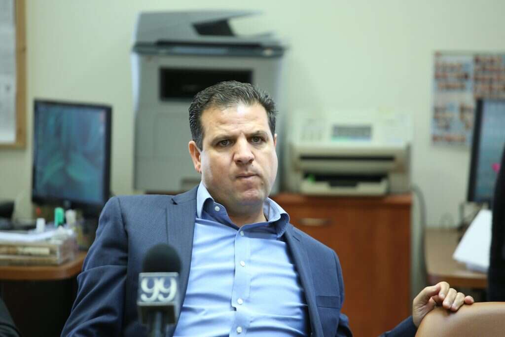 איימן עודה. | מרים צחי