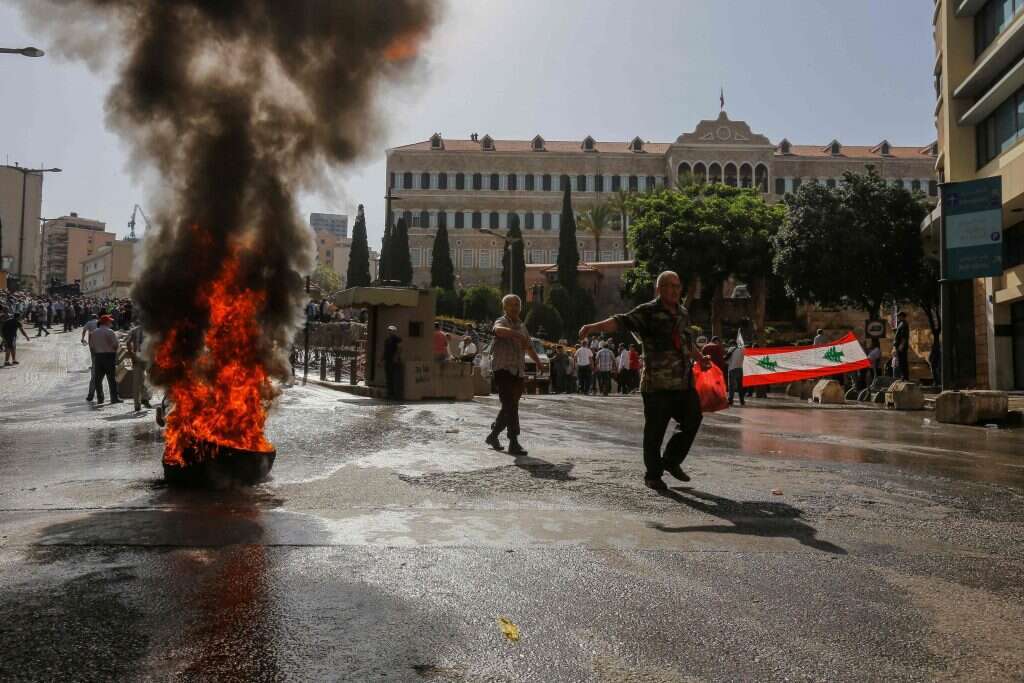 הפגנה בלבנון. | AFP הפגנה בלבנון. | AFP
