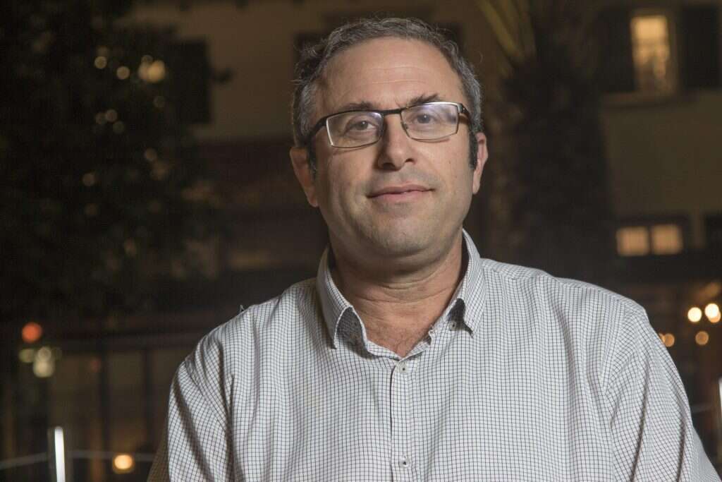 הרב אהד טהר לב. | יוסי אלוני הרב אהד טהר לב. | יוסי אלוני