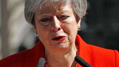 תרזה מיי מודיעה על התפטרותה. | AFP תרזה מיי מודיעה על התפטרותה. | AFP