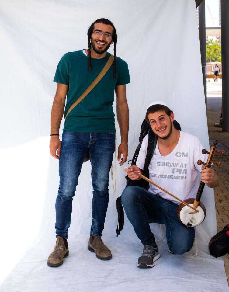 יצחק ג'יהמי ודוד מזרחי. | אריק סולטן יצחק ג'יהמי ודוד מזרחי. | אריק סולטן