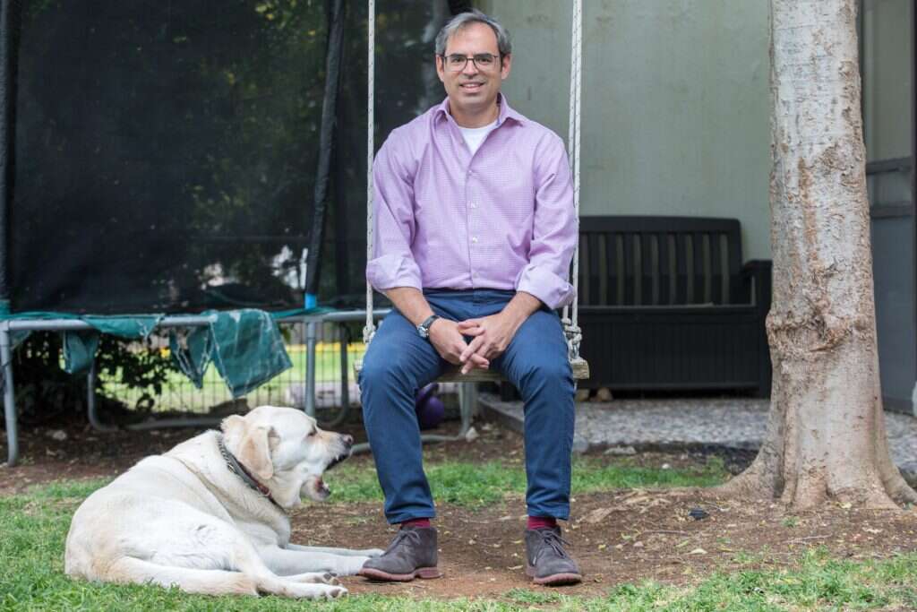 דניאל גולדמן. | יוסי אלוני דניאל גולדמן. | יוסי אלוני