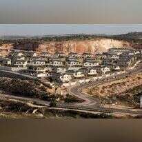בתים צמודי קרקע ביו"ש. | חן גלילי בתים צמודי קרקע ביו"ש. | חן גלילי