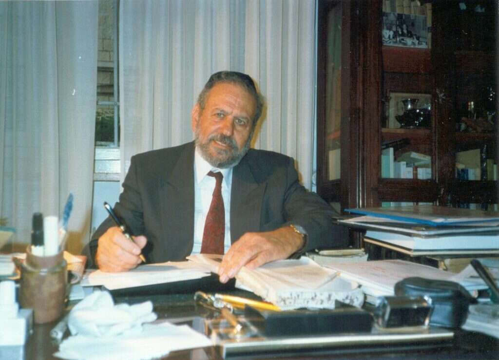 הרב אברהם חזן. | באדיבות בתו, מרים סטיווי הרב אברהם חזן. | באדיבות בתו, מרים סטיווי