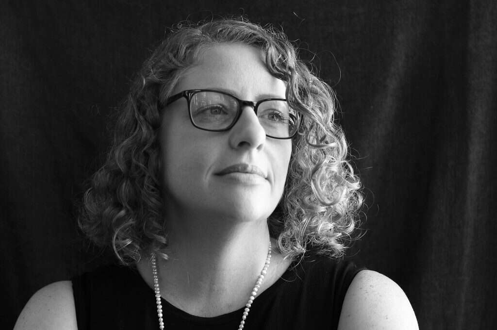 נועה מנהיים. | רני גרף