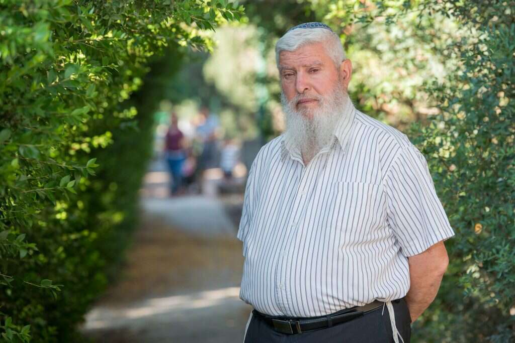 הרב יגאל אריאל. | אייל מרגולין, ג'יני