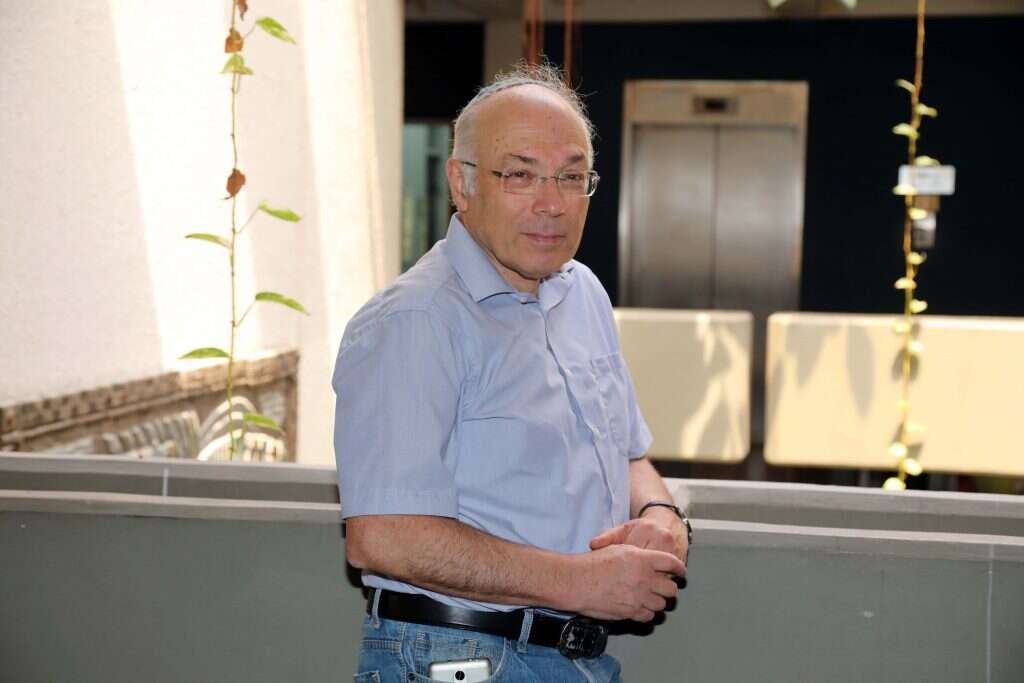 פרופ' דן מכמן. | גדעון מרקוביץ