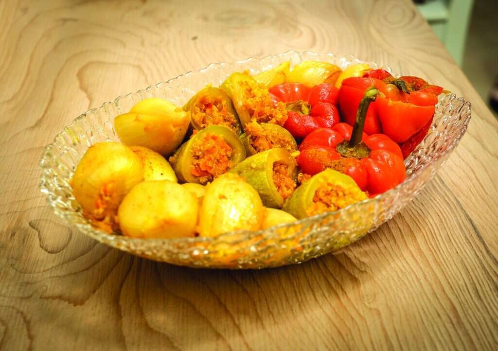 ירקות ממולאים בקינואה. | הלל מאיר