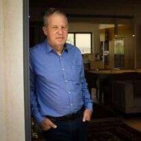 גיורא אליינד. | אריק סולטן