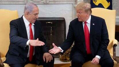 דונלד טראמפ ובנימין נתניהו לאחר ההכרזה על הכרת ארה"ב בריבונות ישראל ברמת הגולן. | AFP
