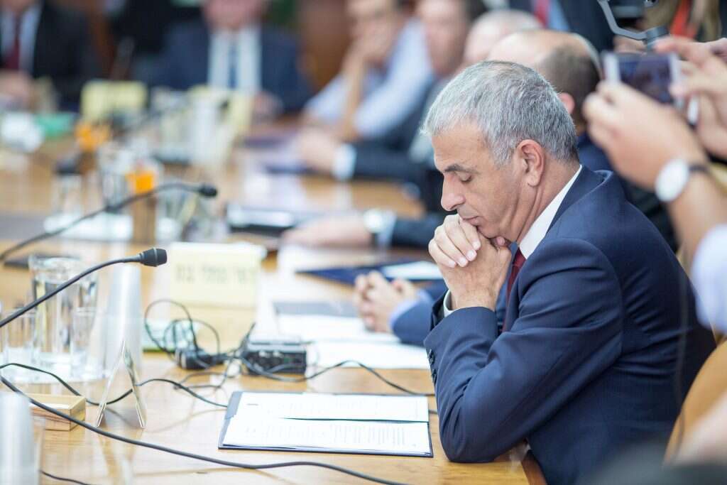 משה כחלון. | אמיל סלמן