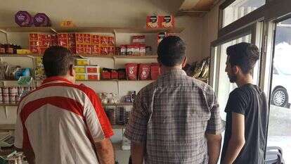 אחיו ובנו של מחמוד קטוסה, החשוד באונס בת ה-7. | אסף גבור