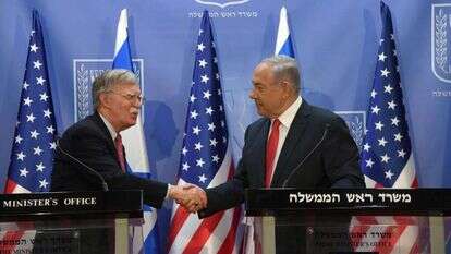 ראש הממשלה עם והיועץ האמריקני לביטחון לאומי, ג'ון בולטון. | חיים צח לע"מ