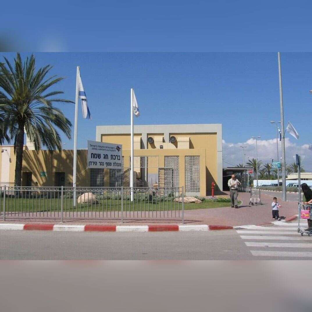 מעבר הגבול נהר הירדן, ליד בית שאן. | יונתן יעקובי