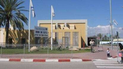 מעבר הגבול נהר הירדן, ליד בית שאן. | יונתן יעקובי