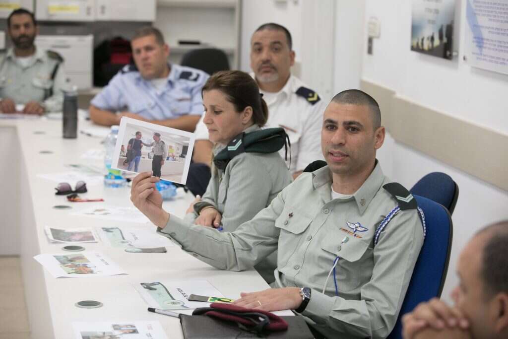 "המערכת יודעת 'לוותר' על הזמן הקצר הזה כדי לקבל תוצר אנושי טוב יותר". בית הספר לנגדים. | יוסי אלוני