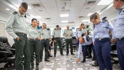 קורס בבית הספר לנגדים. | יוסי אלוני