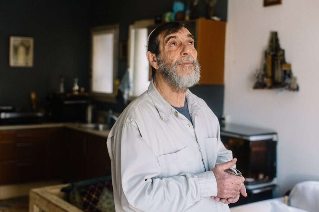 "מה שווה שאני חי בעולם אם אני לא יודע מה זה יהודי בכלל?" בר. | אבישג שאר-ישוב