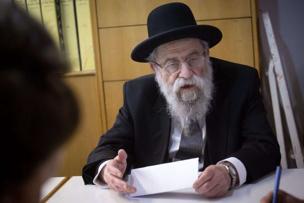 הרב אריה שטרן. | מרים אלסטר, פלאש 90