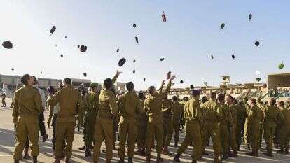 טקס סיום קורס קצינים, אילוסטרציה. | דו"צ