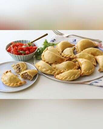 אמפנדס ממולאים טונה. | אפרת ליכטנשטט